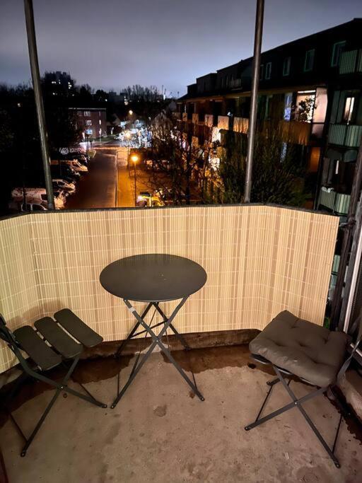 Schickes Apartment Mit Balkon In Dusseldorf Exterior photo